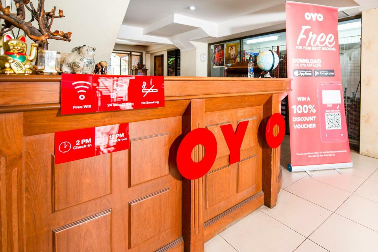 Oyo 320 Regent 2002 Guest House Phuket Exteriör bild