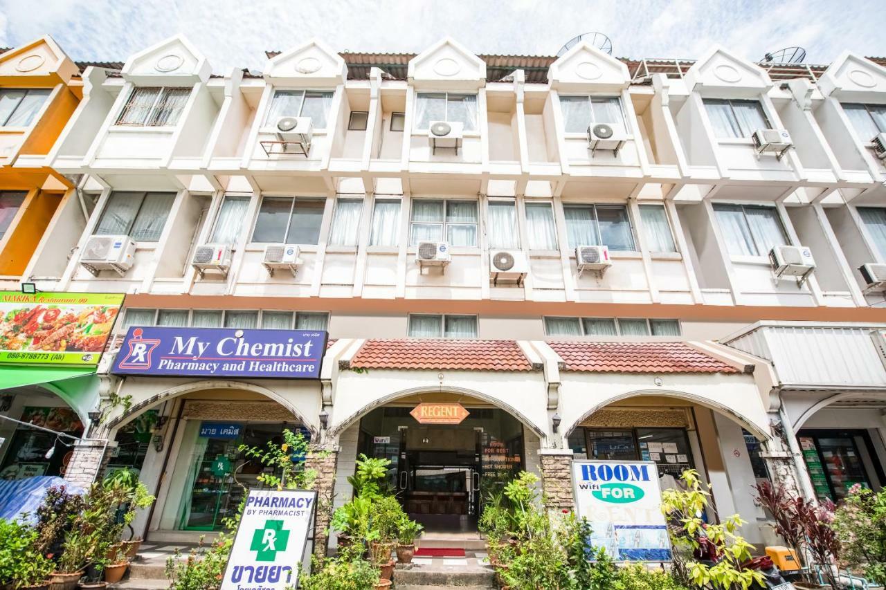 Oyo 320 Regent 2002 Guest House Phuket Exteriör bild