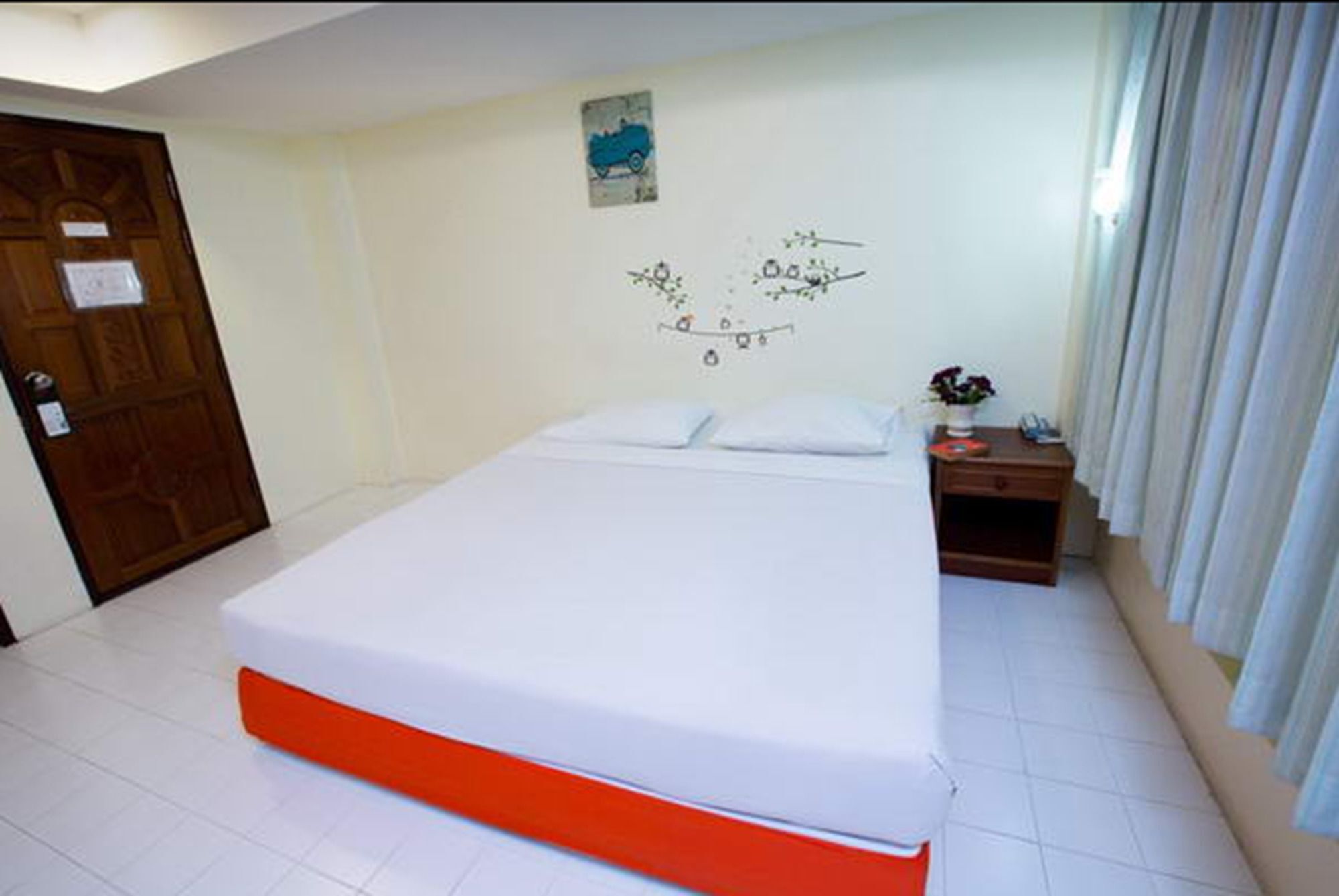 Oyo 320 Regent 2002 Guest House Phuket Exteriör bild